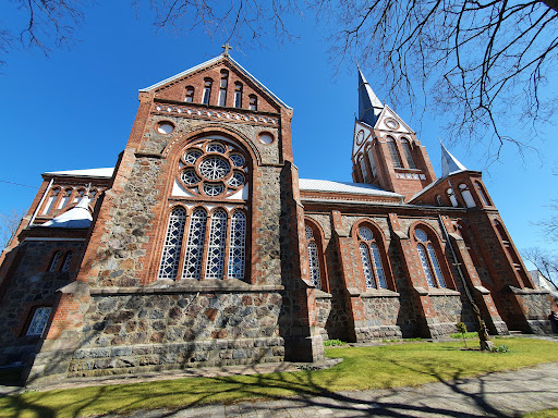 Akmenės Šv. Onos bažnyčia